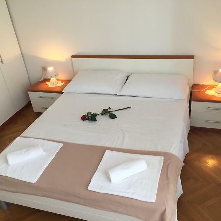 ספליט Apartment Trstenik מראה חיצוני תמונה