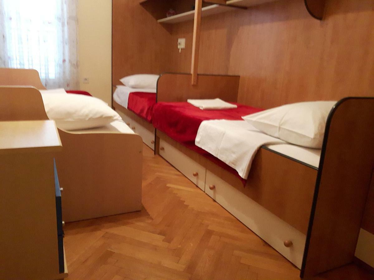 ספליט Apartment Trstenik מראה חיצוני תמונה