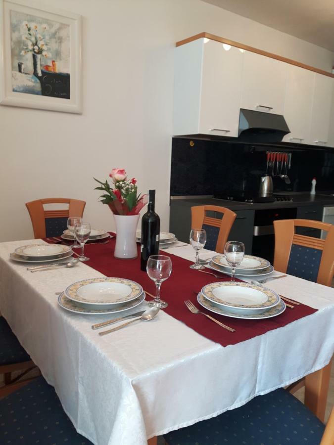 ספליט Apartment Trstenik מראה חיצוני תמונה